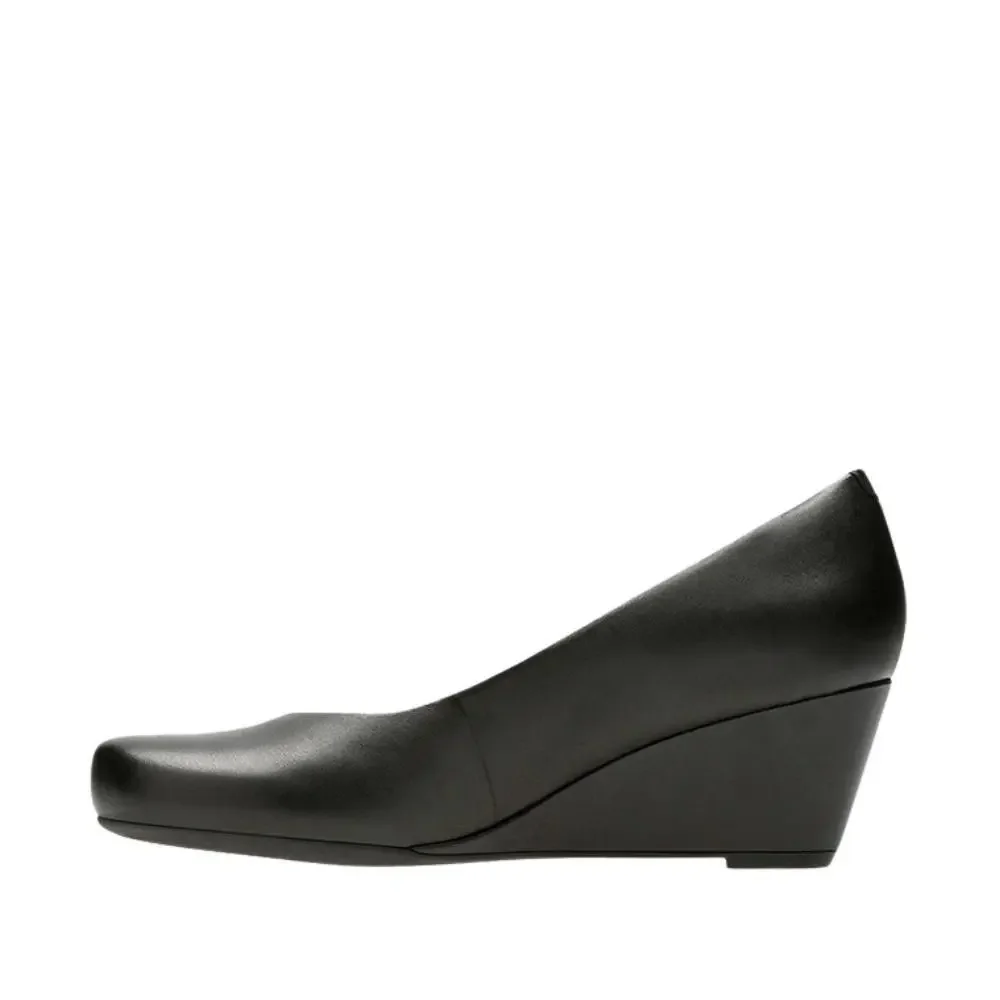 Clarks Flores Tulip 26130117 Pump Women's US 6 Black Leather Wedge Heel LION448